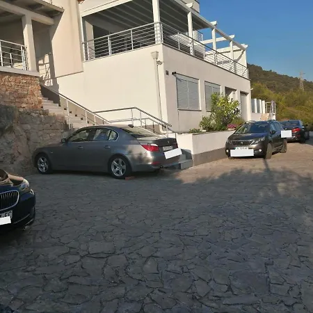 Luxury Prestige Bellevue Apartamento *